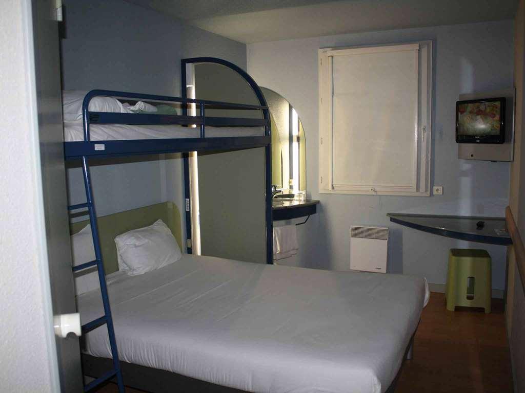 Ibis Budget Lyon Villeurbanne Ruang foto