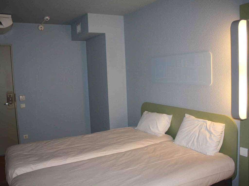 Ibis Budget Lyon Villeurbanne Ruang foto