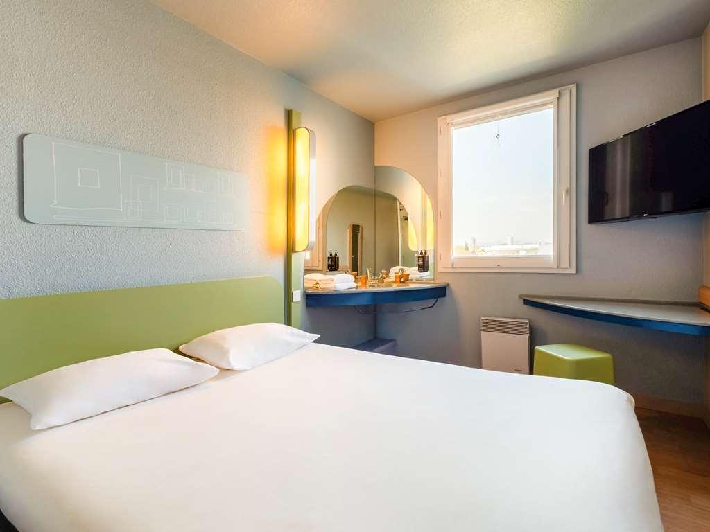 Ibis Budget Lyon Villeurbanne Ruang foto