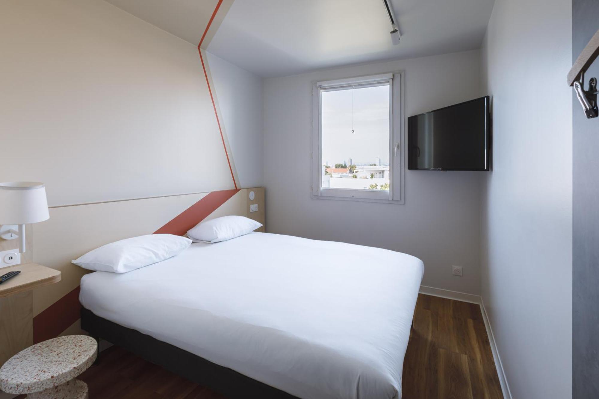 Ibis Budget Lyon Villeurbanne Bagian luar foto