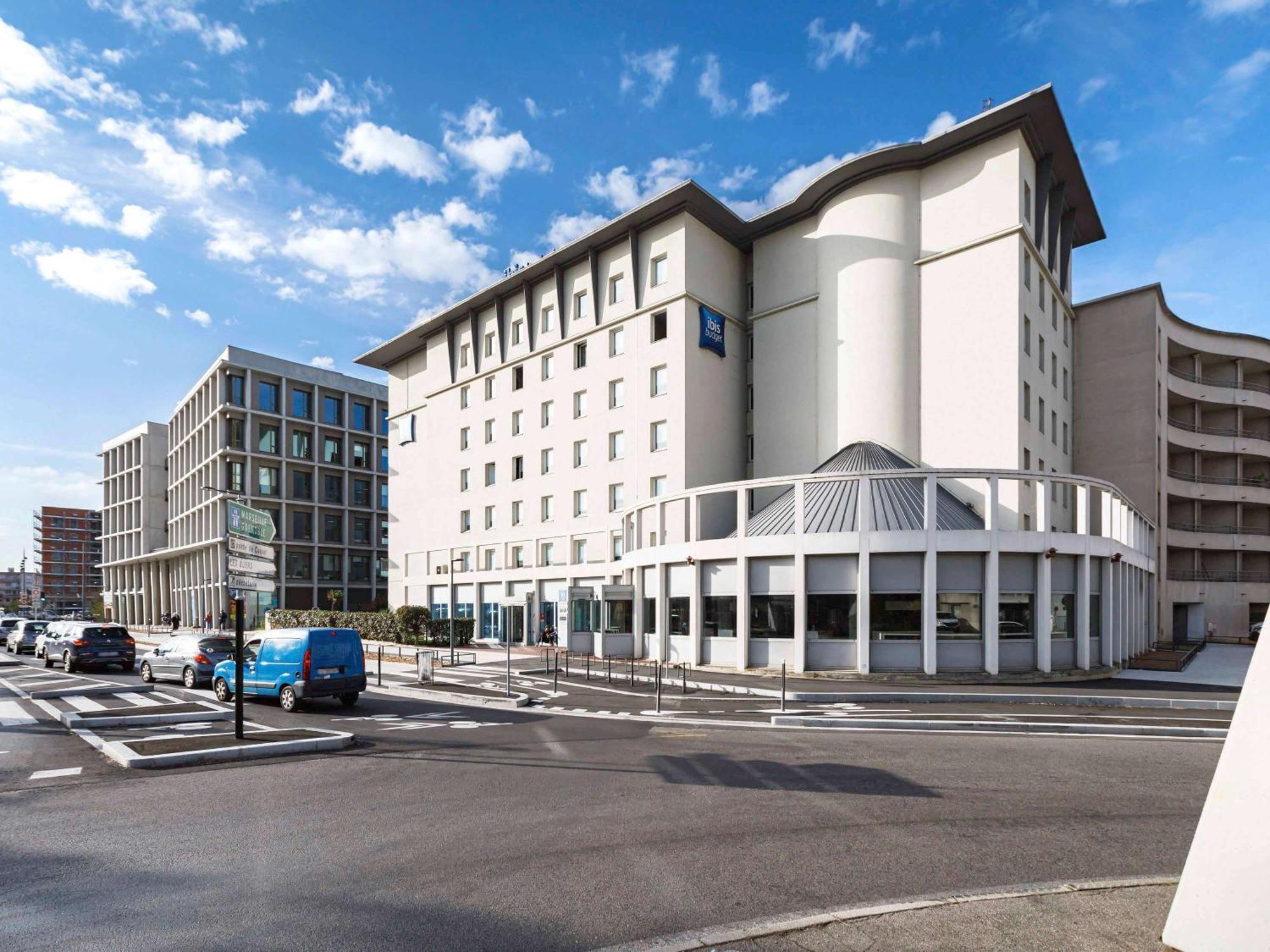 Ibis Budget Lyon Villeurbanne Bagian luar foto