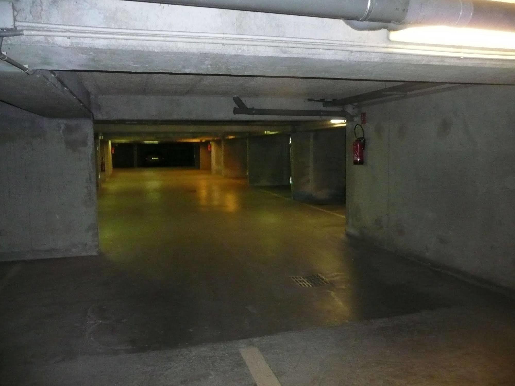 Ibis Budget Lyon Villeurbanne Bagian luar foto