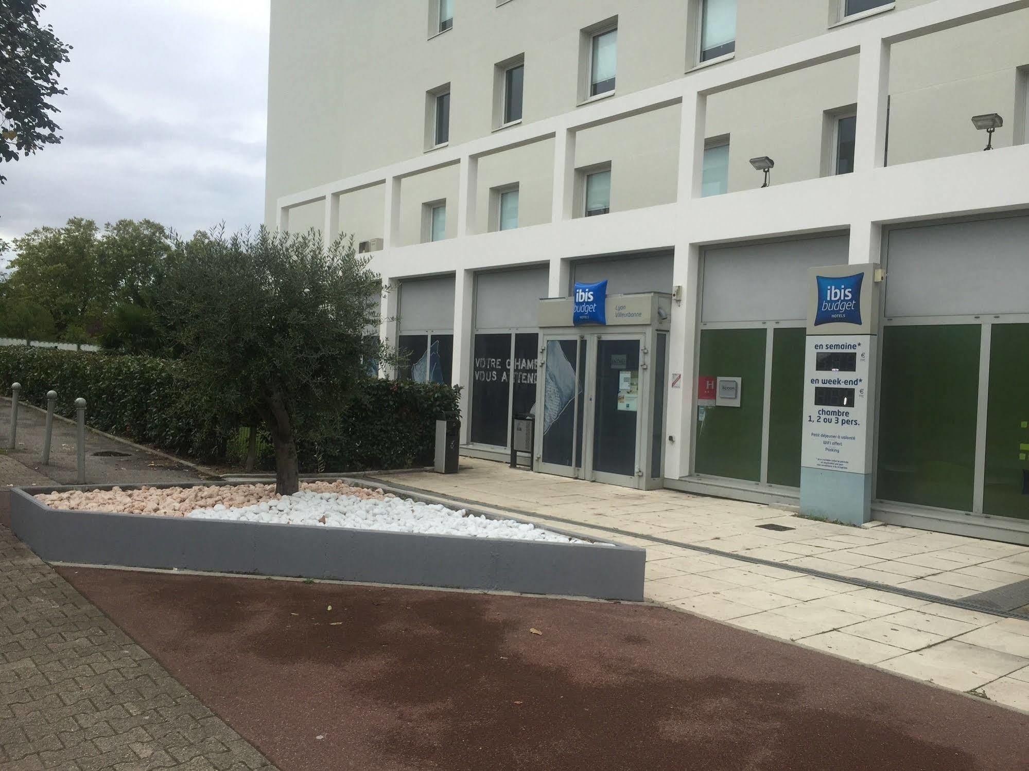 Ibis Budget Lyon Villeurbanne Bagian luar foto